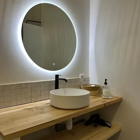 Apartment Le Petit Marche - Au Coeur Des Chartrons *